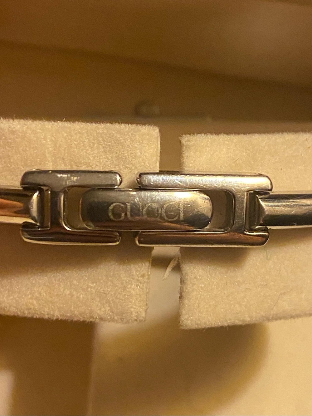 Vintage Gucci 1900L Stainless Steel Bangle Watch Size Small - Picture 4 of 6